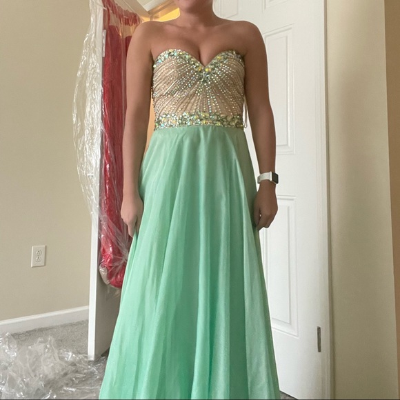 midi green summer dress Two Pieces Tulle Short with Beaded Homecoming Dresses US0 / Custom Color
